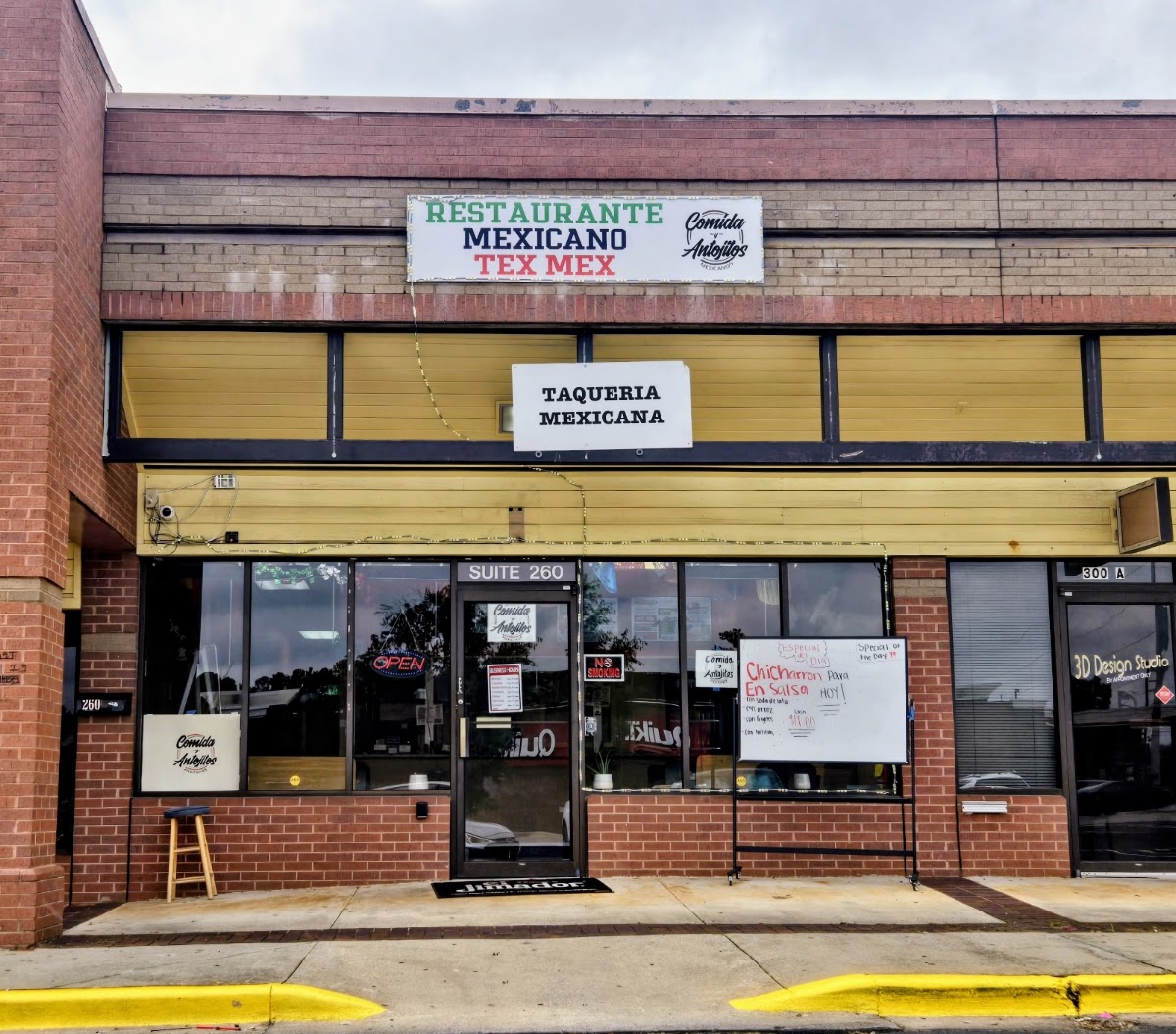 Comida y Antojitos Mexicanos