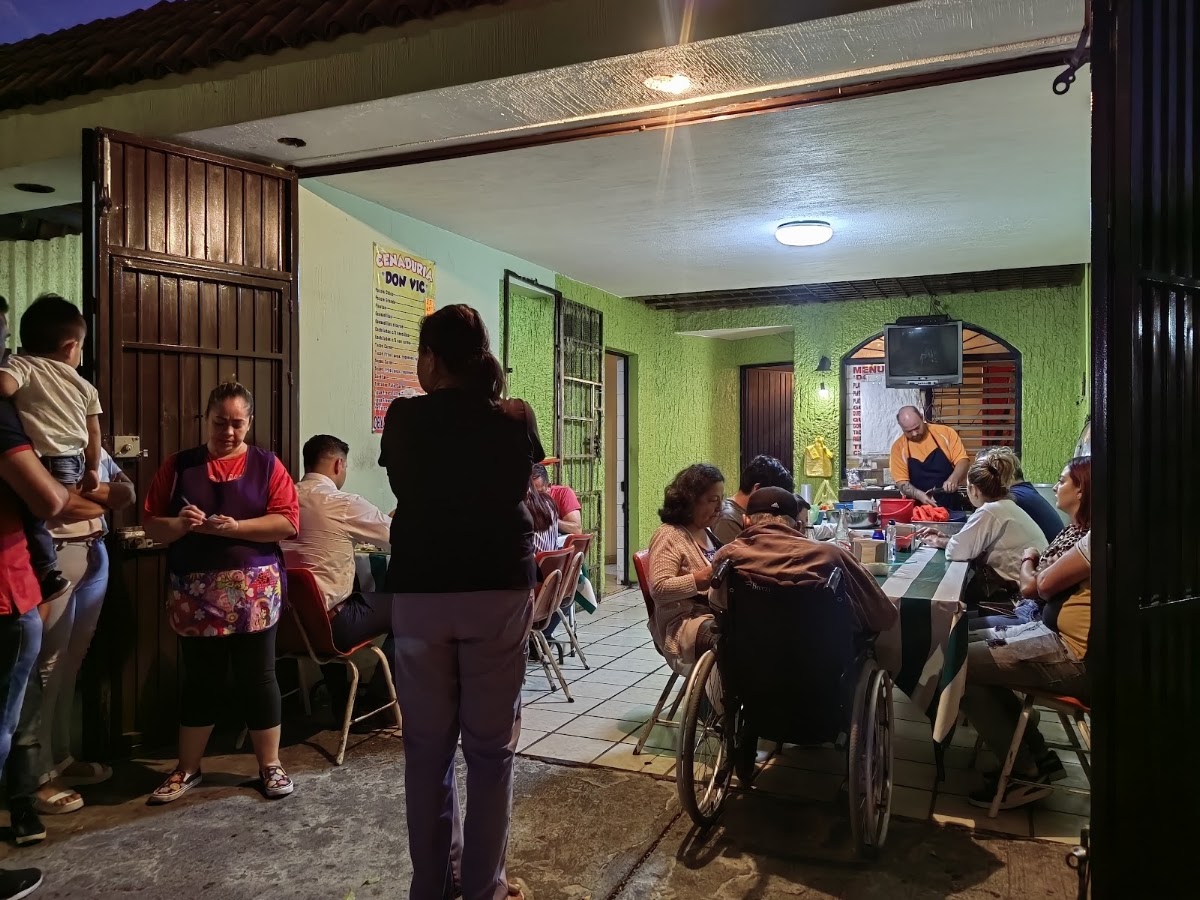 Cenaduría don Vic