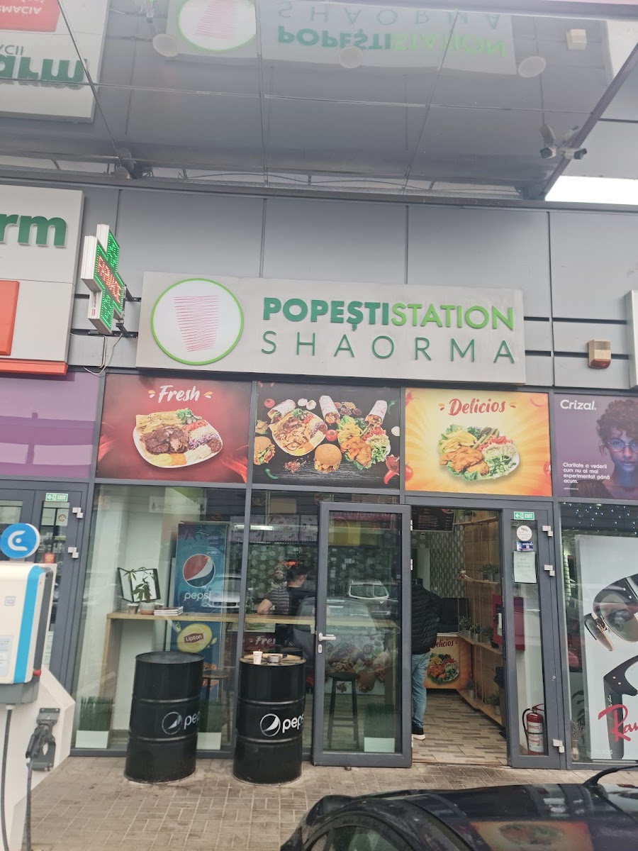 Popesti Station Shaorma