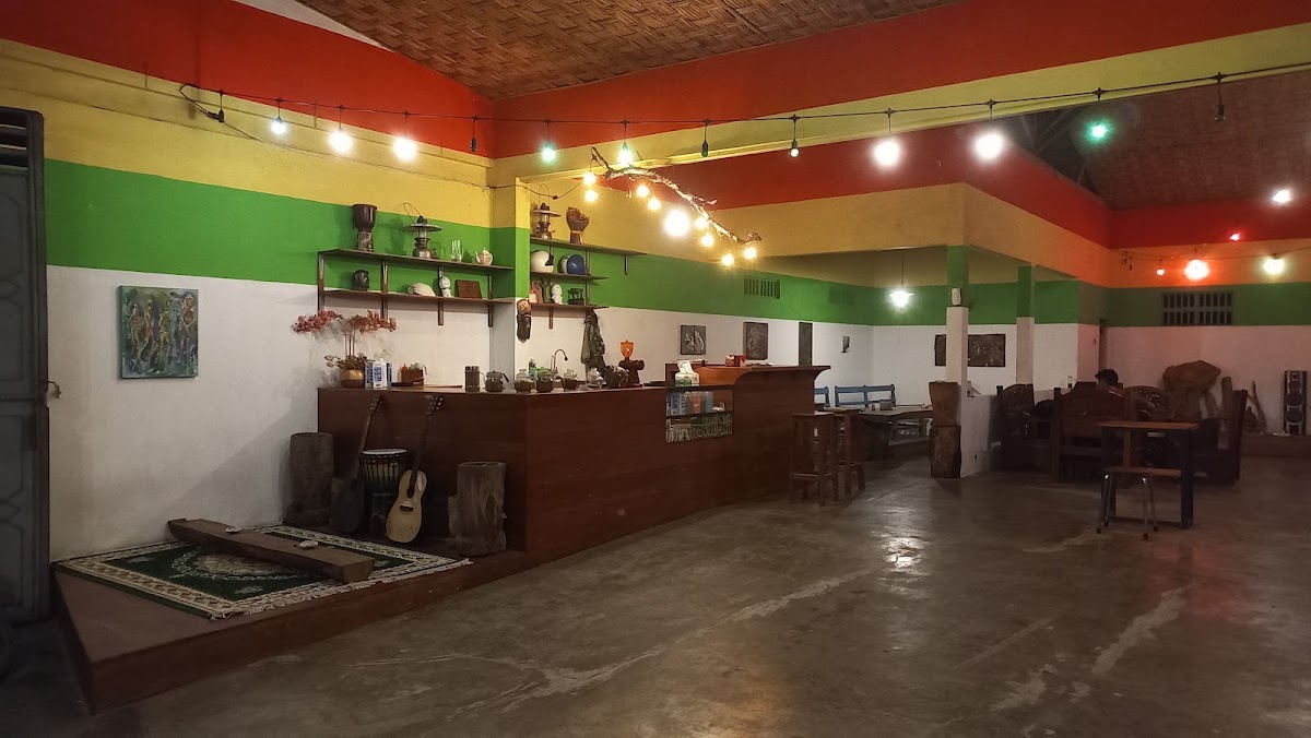 Payon Cafe (Artspace & Coffee)