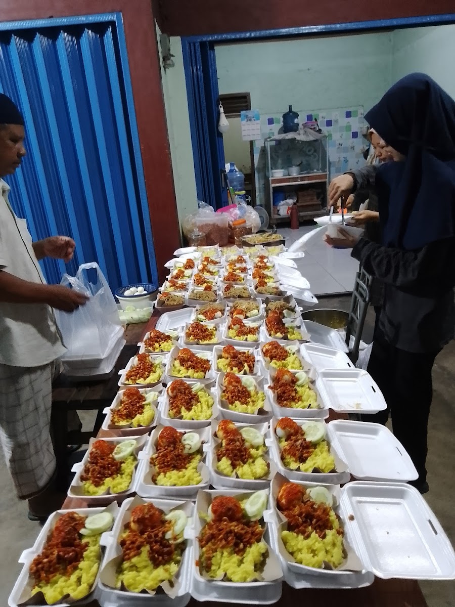 Gado Gado Mbak Mi'Mi