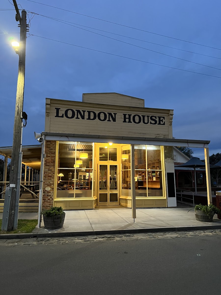 Talbot's London House Cafe