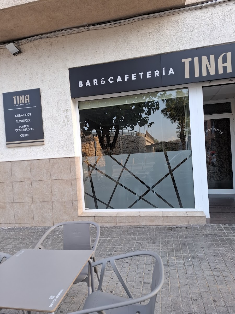 Bar Cafetería Tina