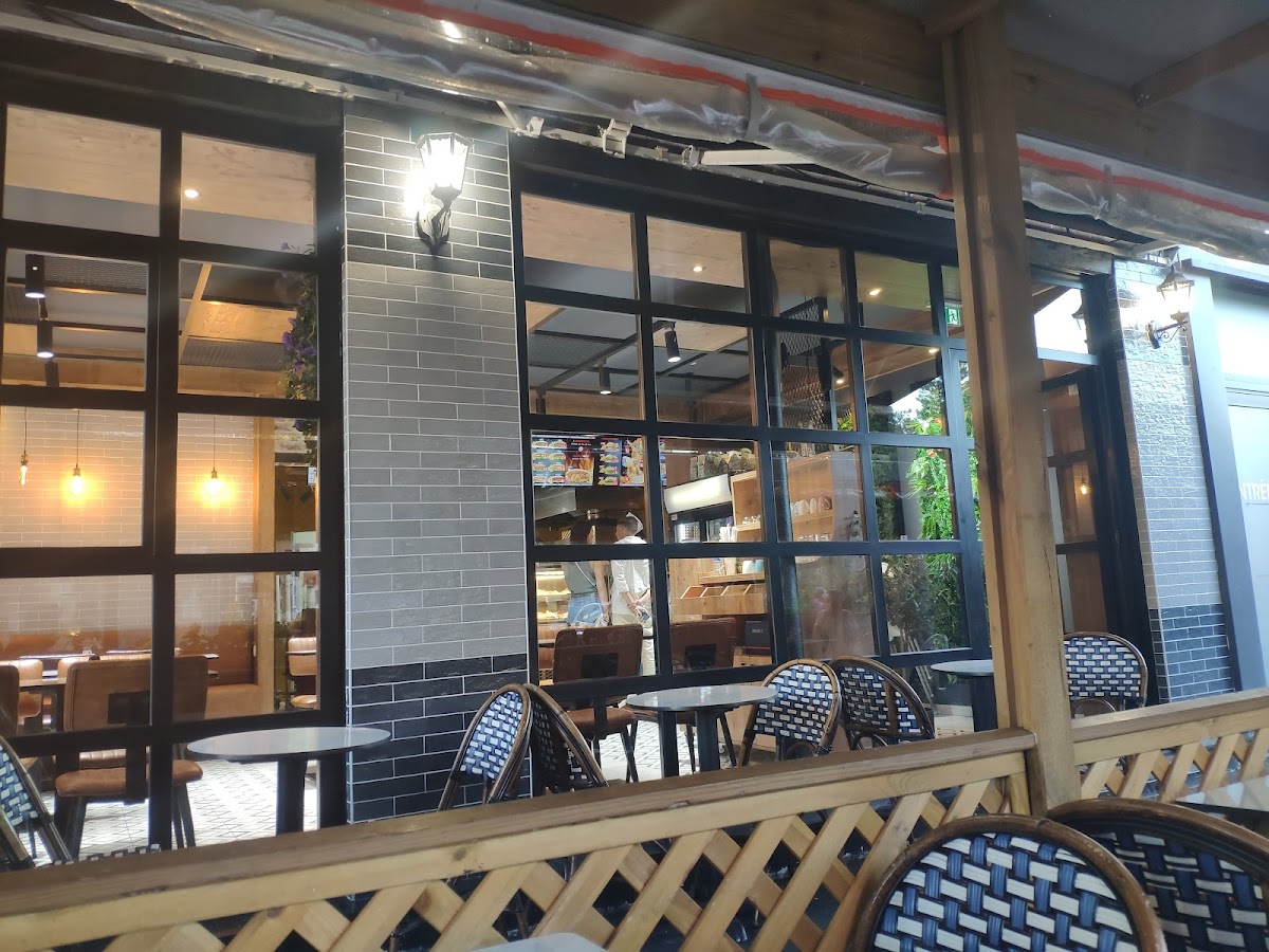 Le Point Grill