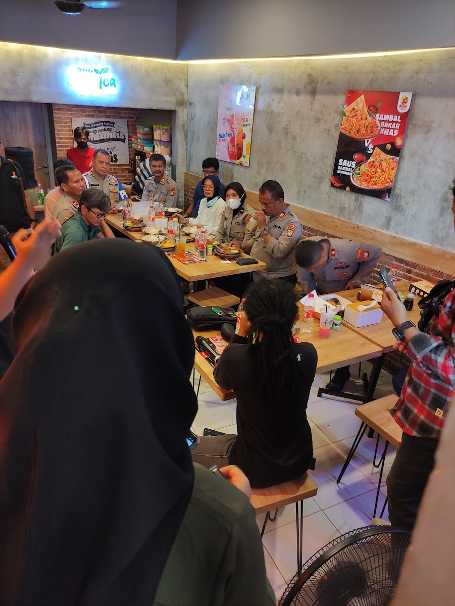 Chicken D'Cobek