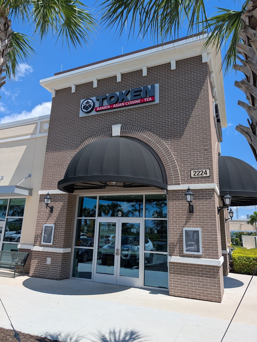 Token Ramen (Flamingo Crossings Town Center)