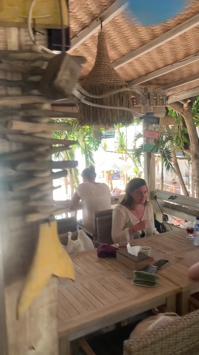 MyBeach Warung And Bar