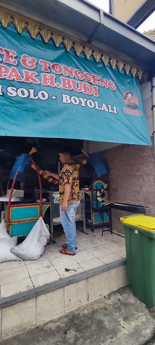 Warung Sate & Tongseng Pak H. Budi Asli Solo