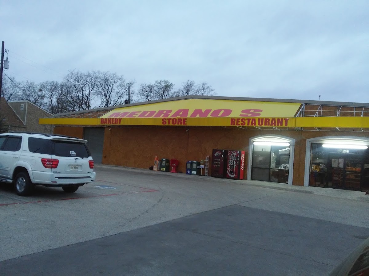 Medrano's Bakery & Salvadoran Food