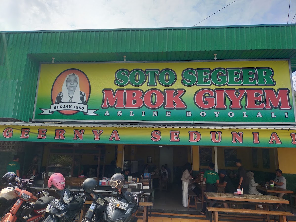 Soto Segeer Mbok Giyem