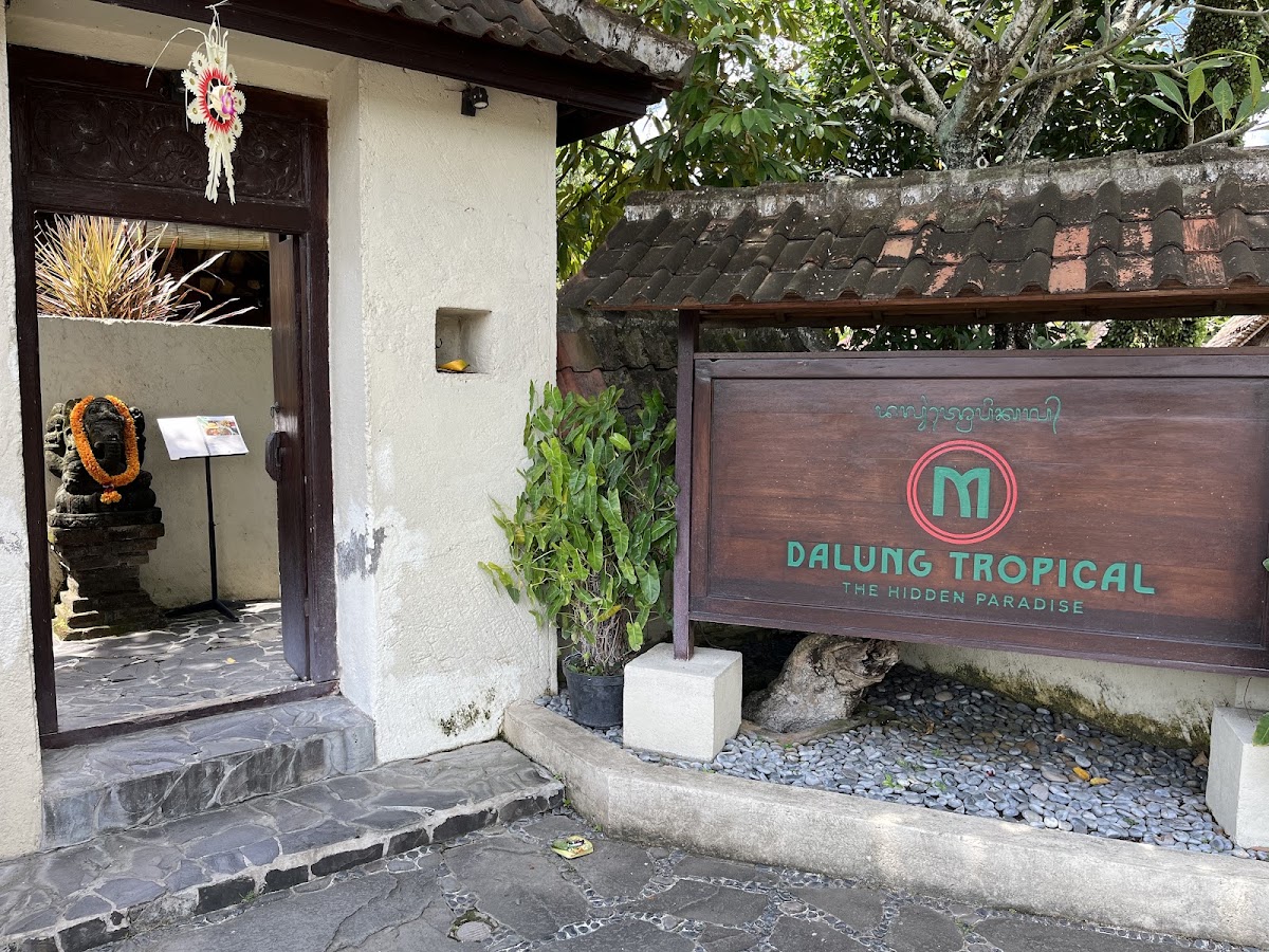 Dalung Tropical