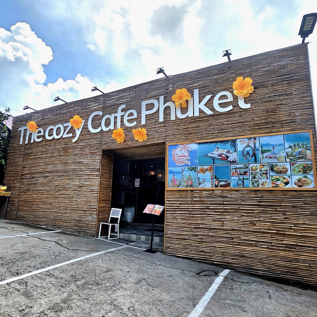The Cozy cafe Phuket