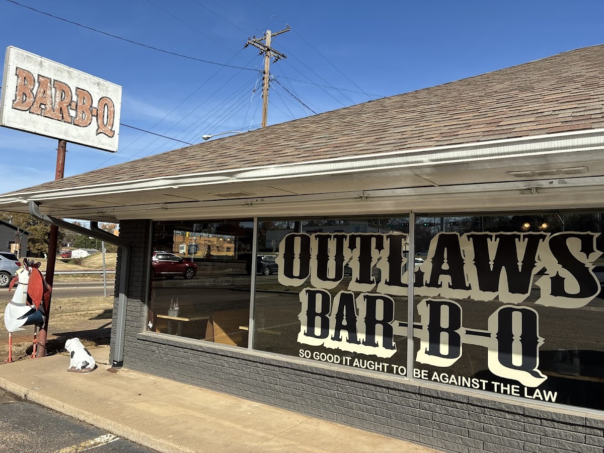 outlaw's bar-b-que