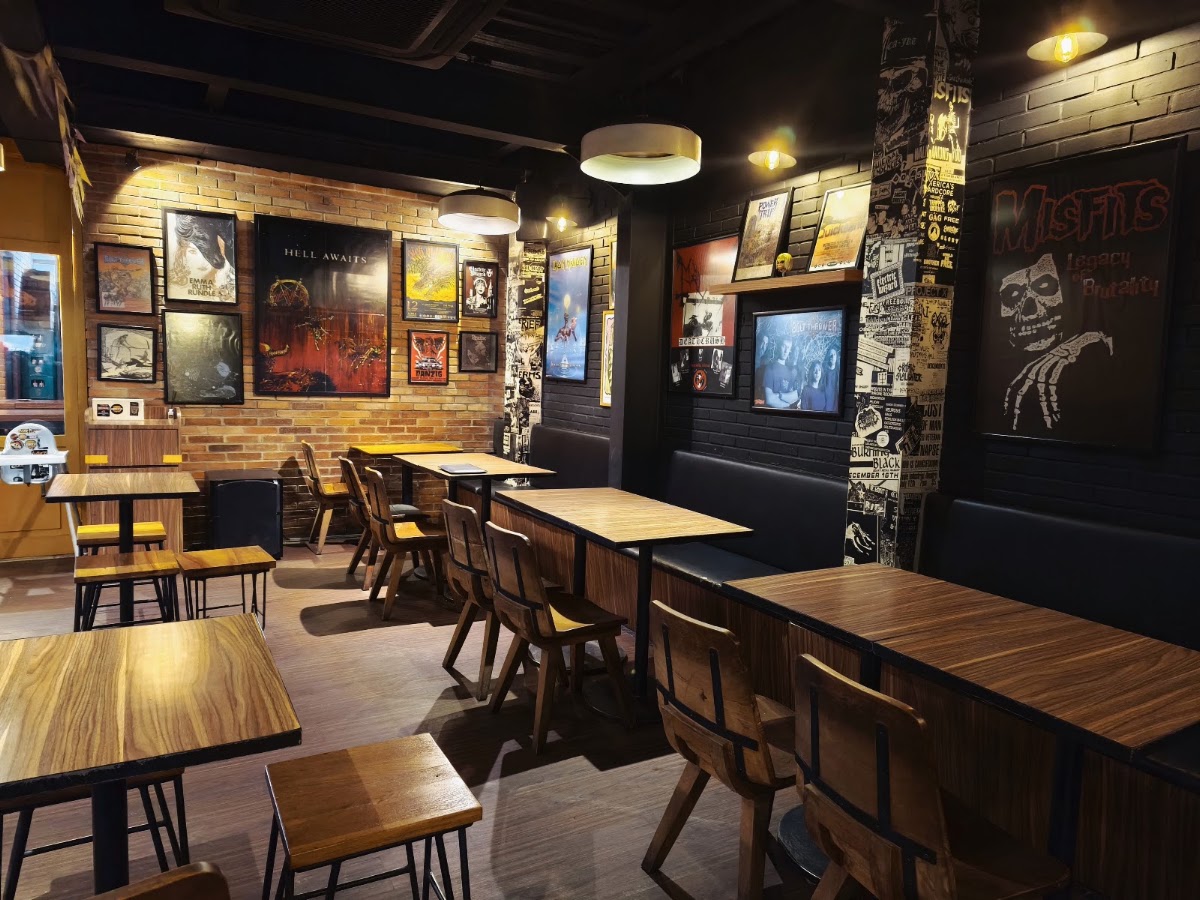 Lawless Burgerbar Blok M