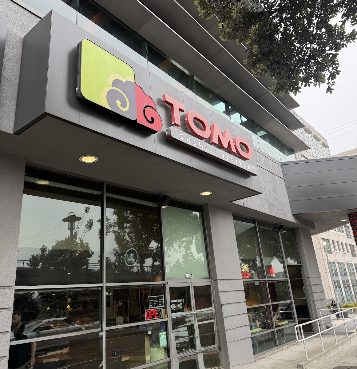 Tomo Sushi & Teriyaki