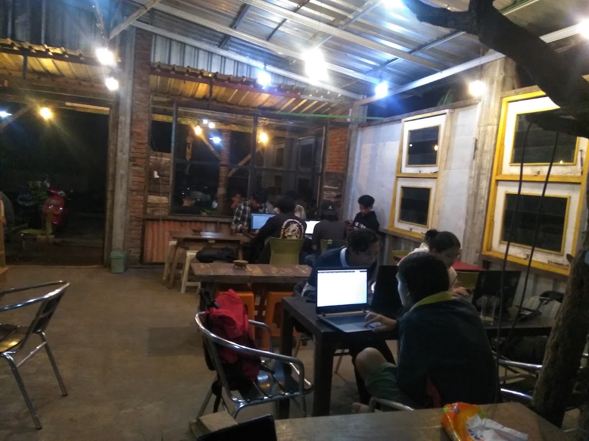 Kafenesia Malang