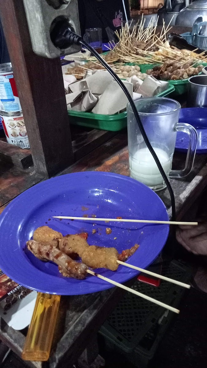 Angkringan 'Kadung Tresno'