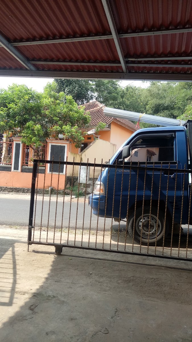 warung ibu apong