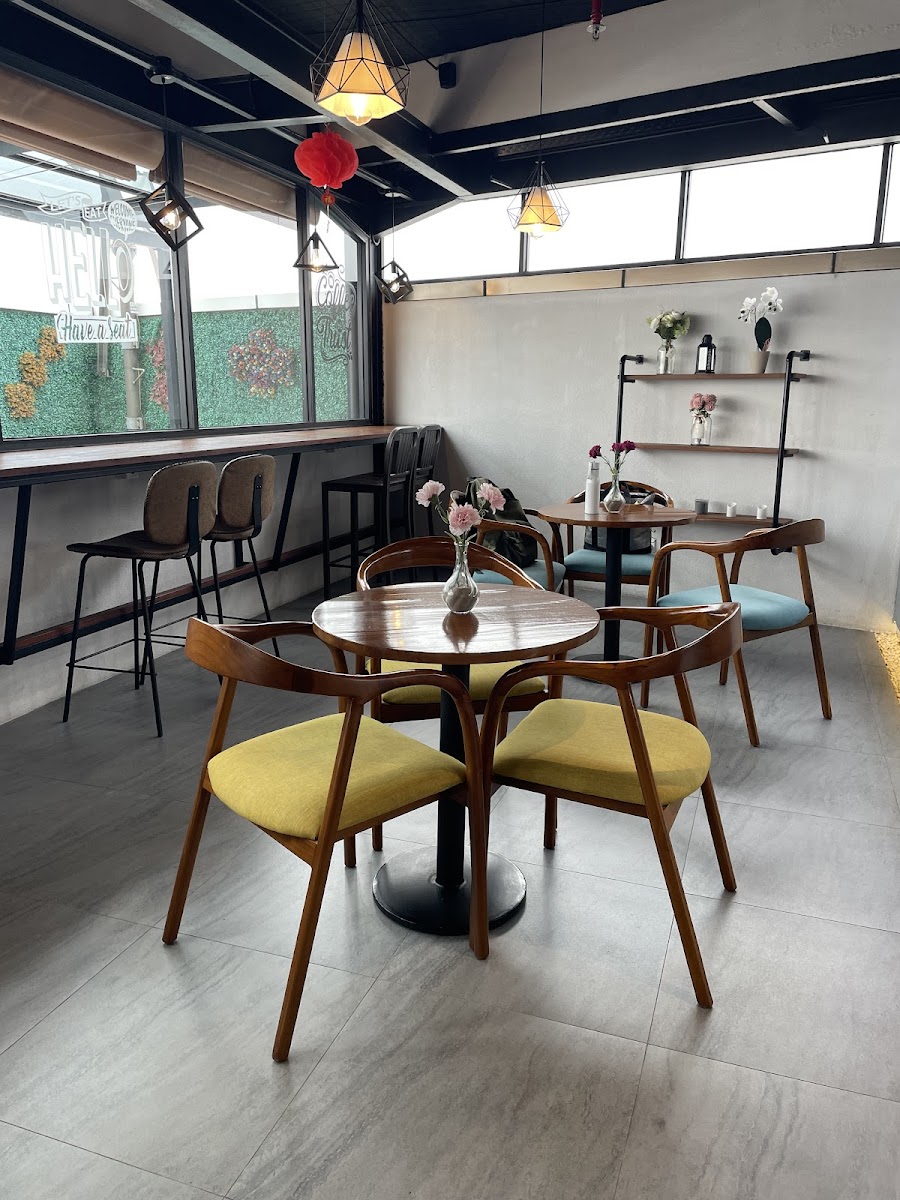 Sky Coffee & Resto