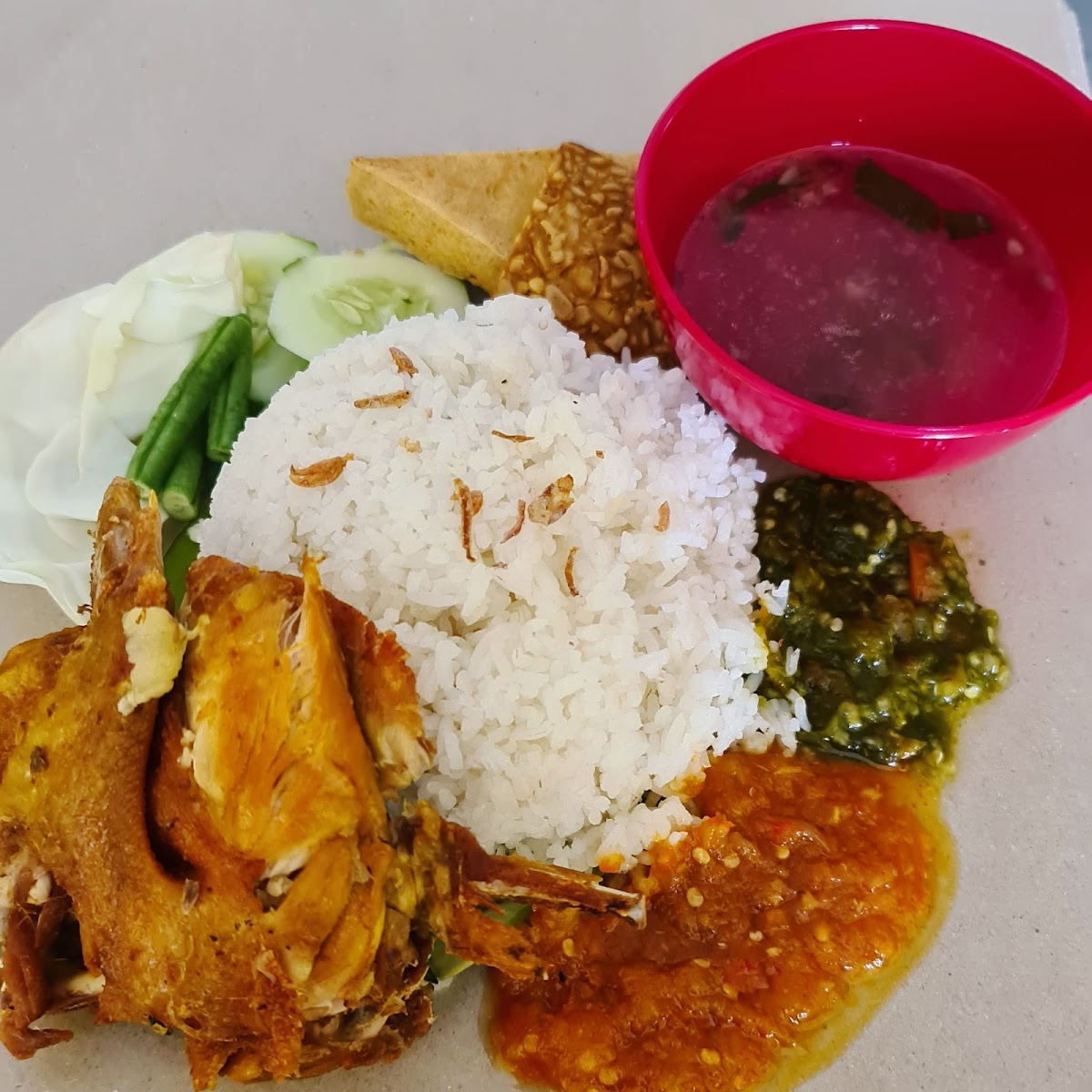 Ayam penyet cili hijau