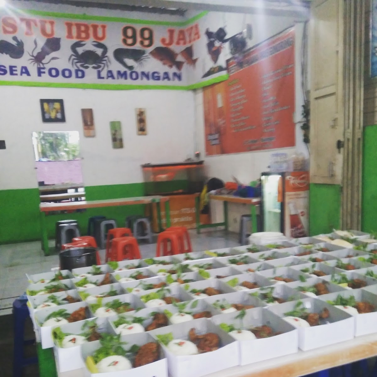 SEAFOOD RESTU IBU 99 CIPERNA