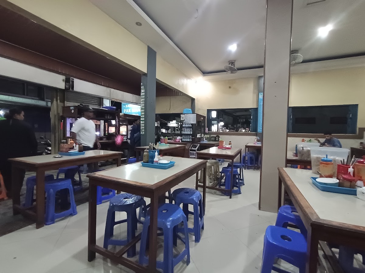 Warung Bakso & Mie Ayam Barokah Pak Man