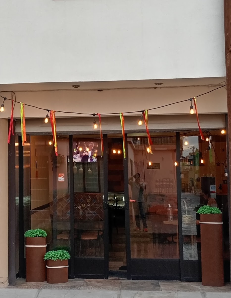 La Parroquia Coffe Shop