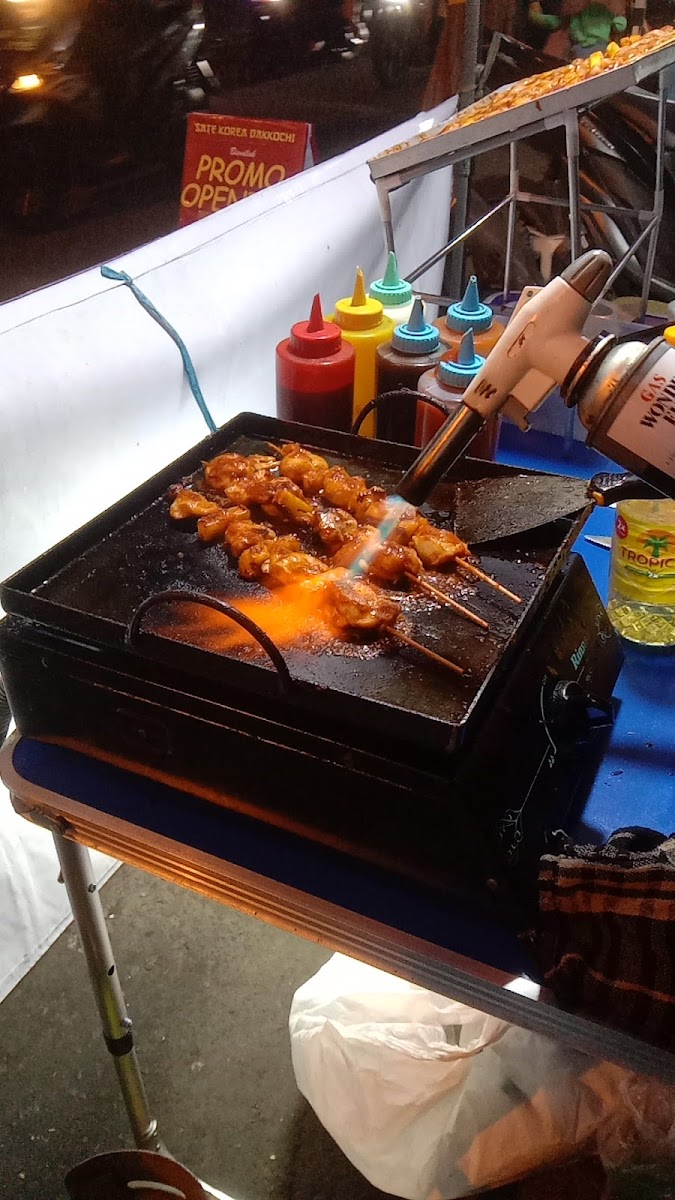 Steak Ayam & Sate Korea Dakkochi Wnr