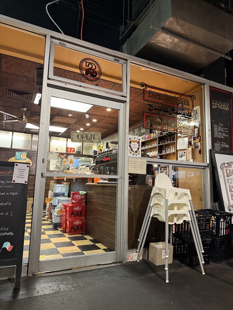 Lucias Pizza & Spaghetti Bar
