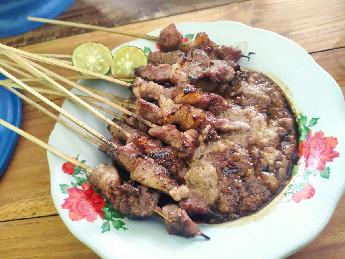 Warung Sate & Empal Pasar Cikedung