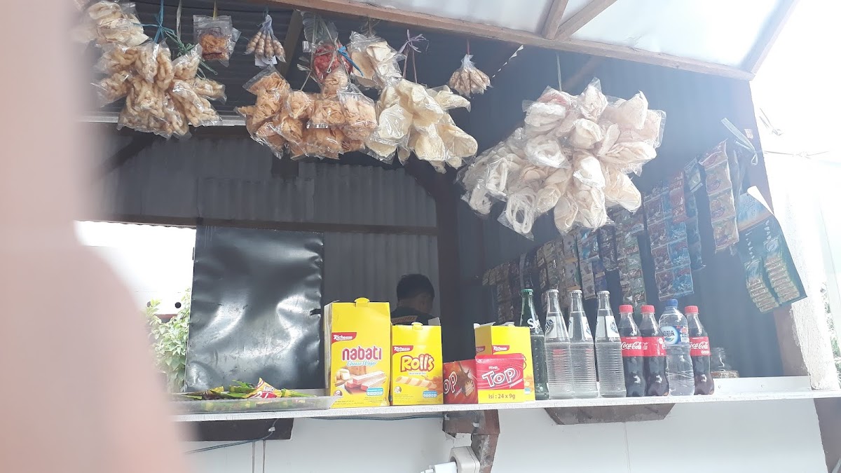 RUSADI'S COFFEE SHOP
