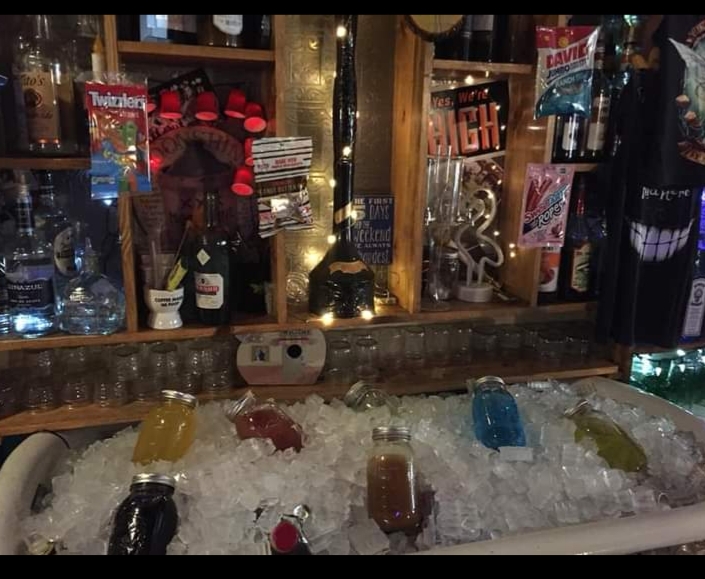 Tree House Bar And Grill