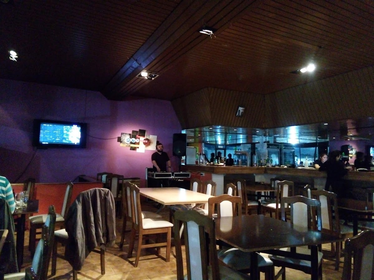 Chaval Resto Bar