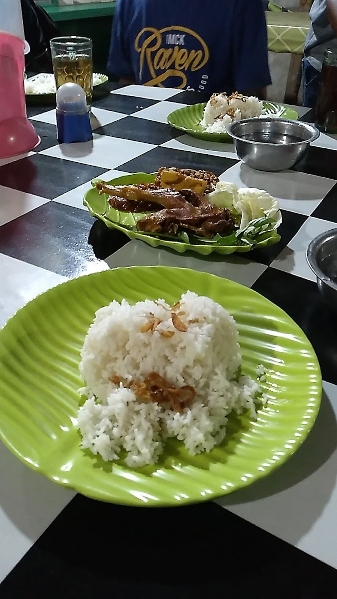 Pecel Lele Gangsar