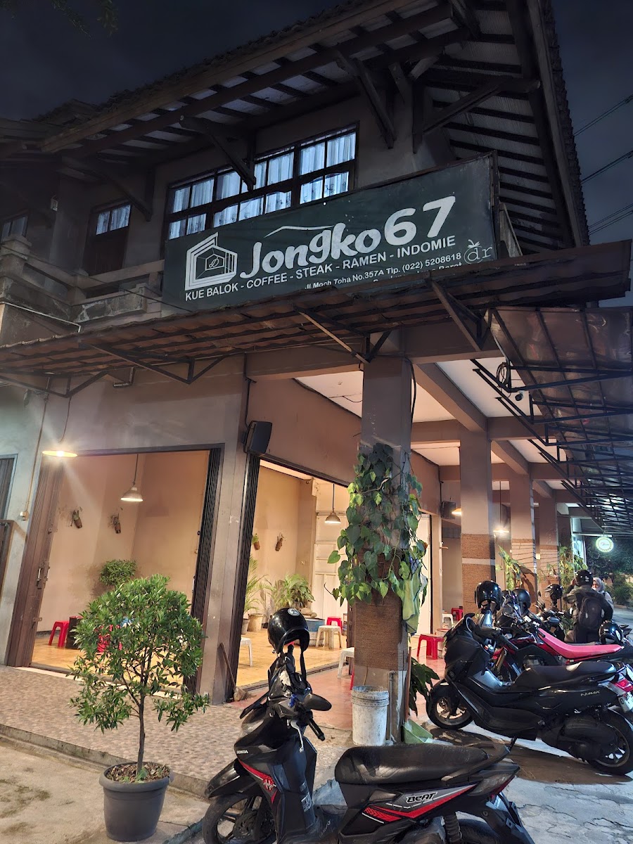 Jongko 67 KUE BALOK & KOPI