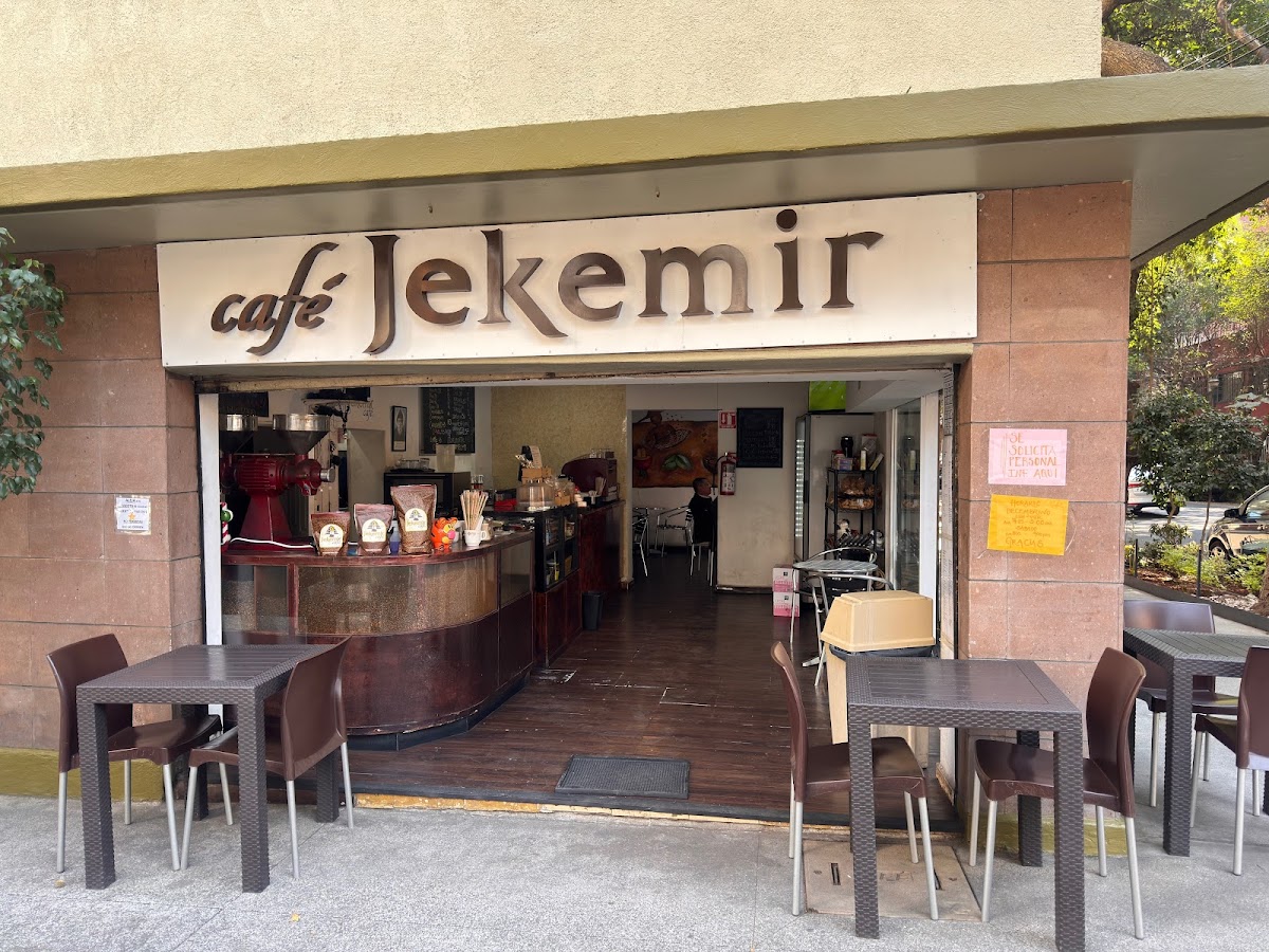 CAFÉ JEKEMIR