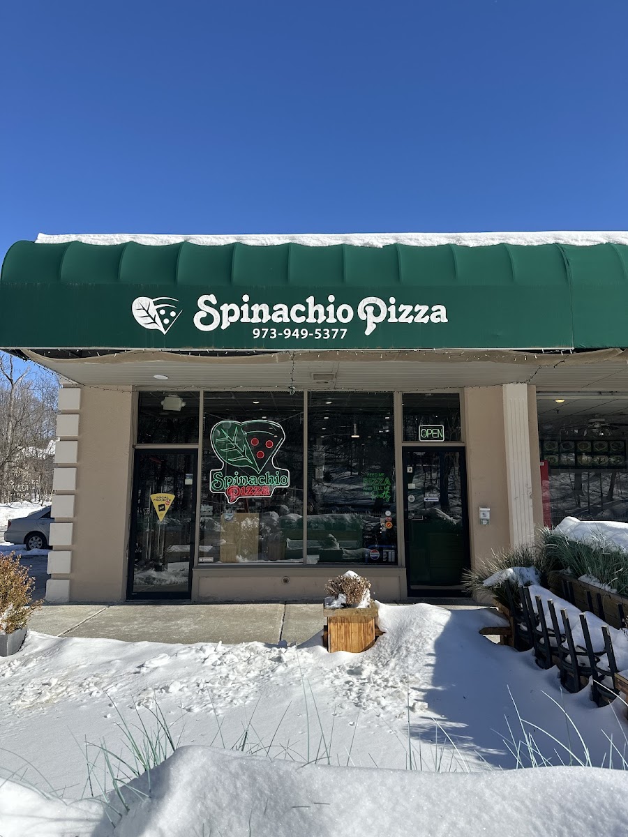 Spinachio Pizza