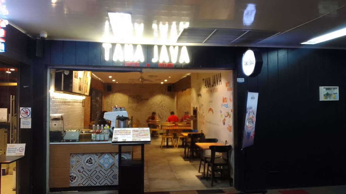Tana Java Bandara Halim Gate 8