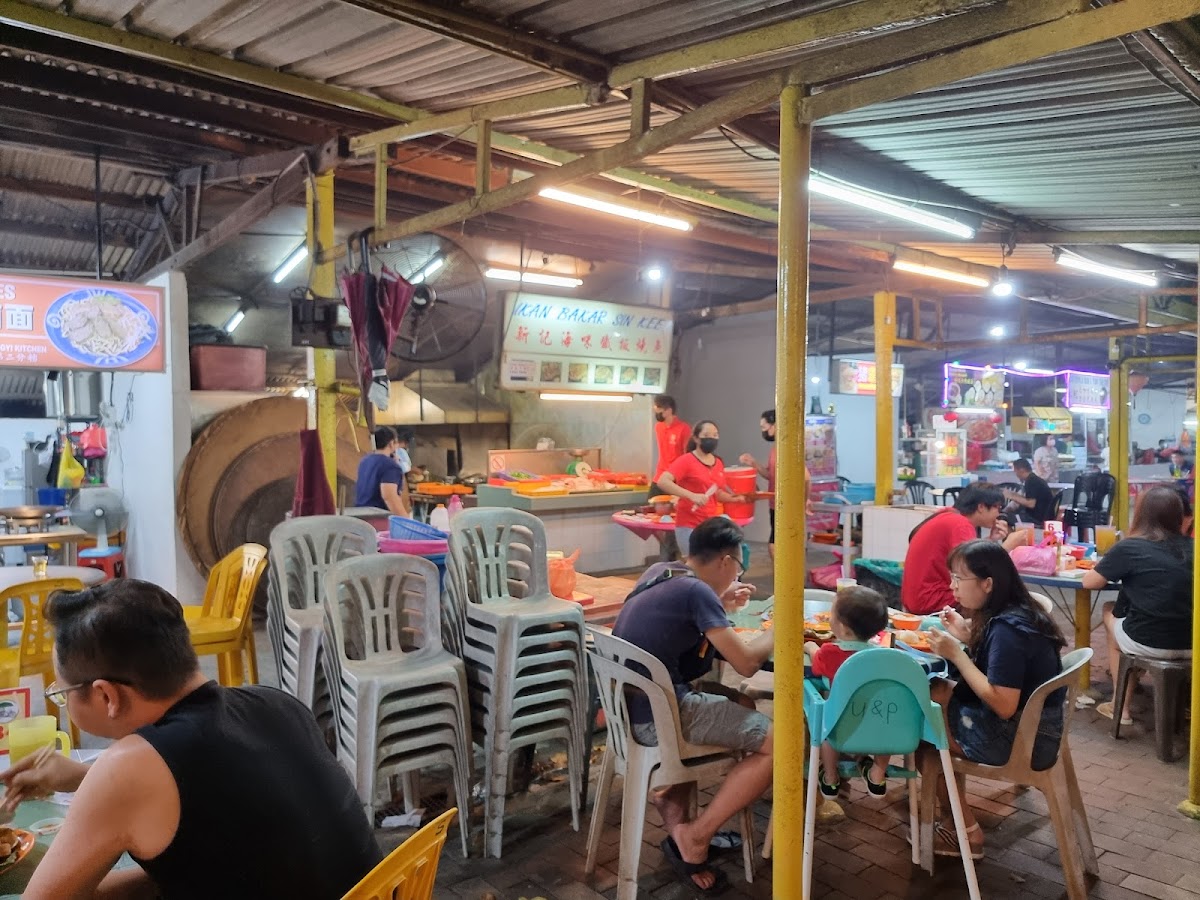 新记海咪铁板烧鱼 Ikan Bakar SIN KEE