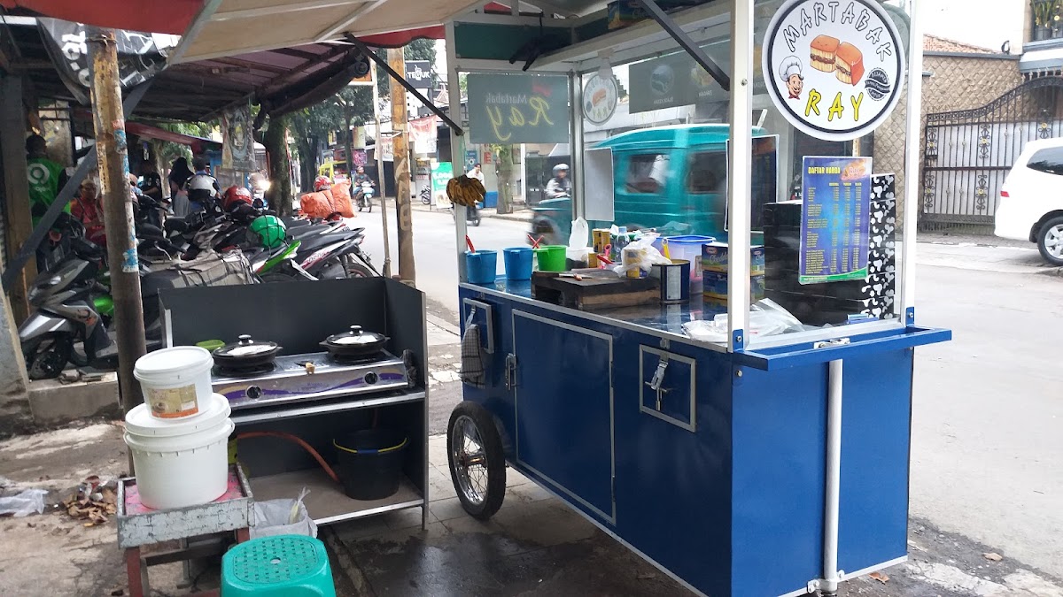 MARTABAK RAY