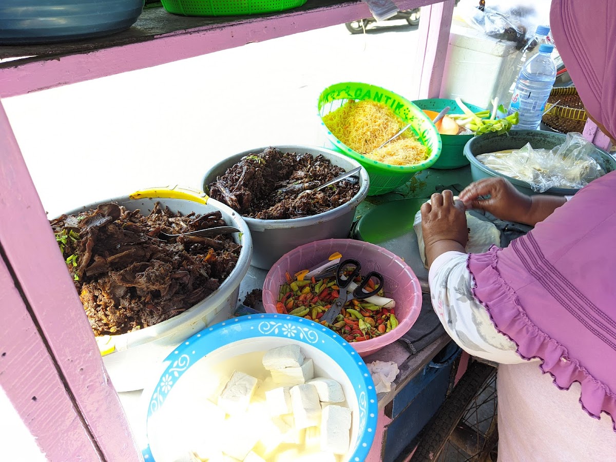 Martabak Usus Bu Sri (Martabak Trate)
