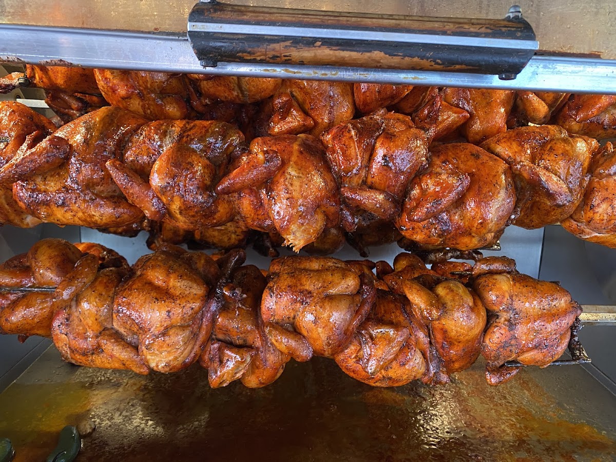 Pollos Asados Bugarin