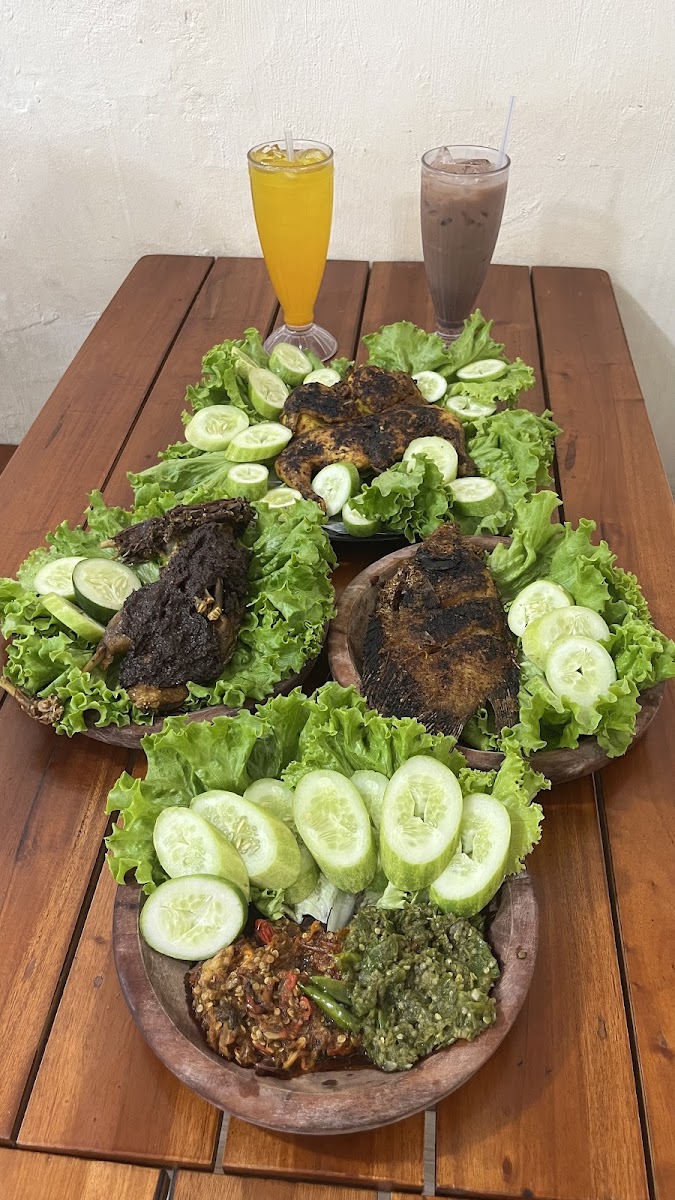 Bebek Penyet Surabaya