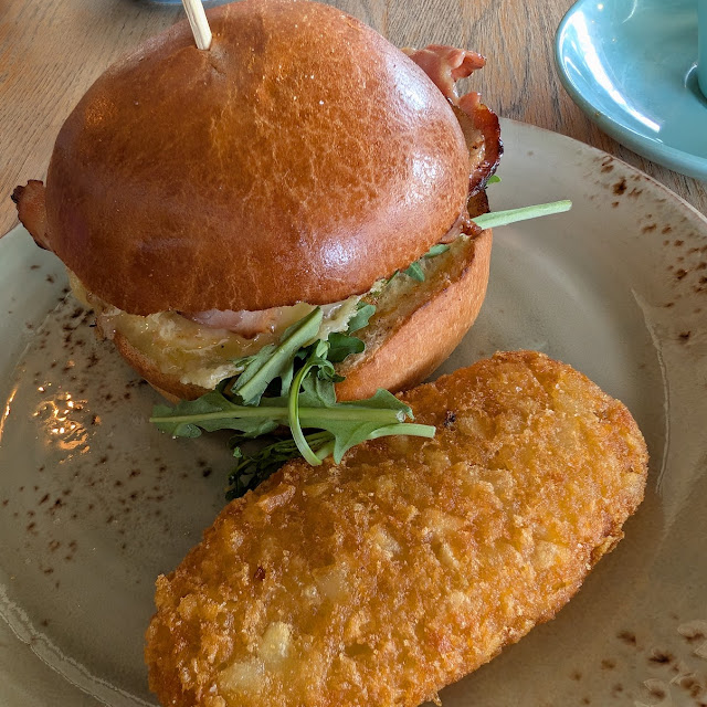 Brekky Burger