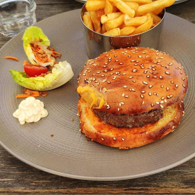 Cheese Burger