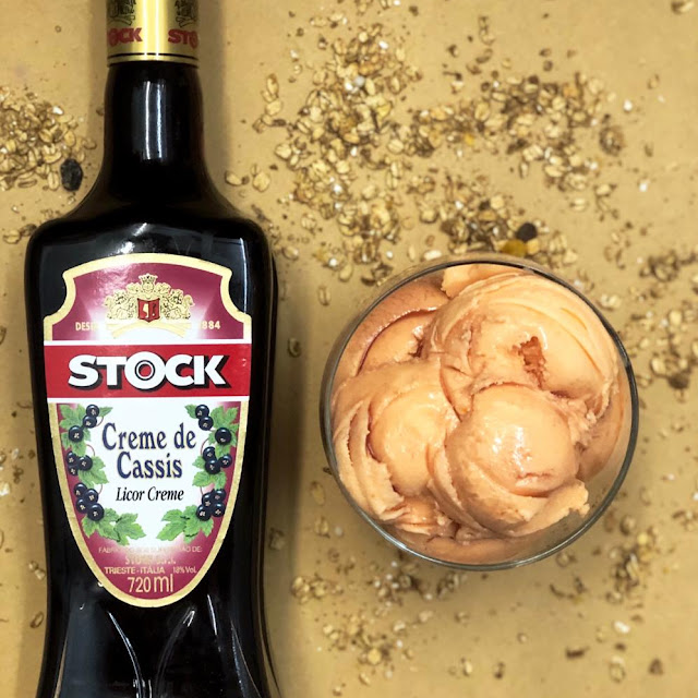 Creme de Papaia Com Cassis