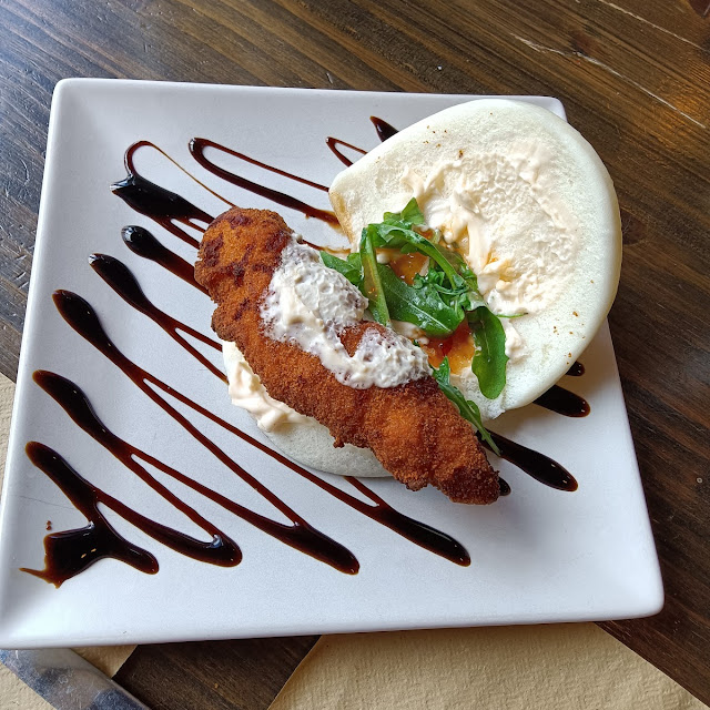 Pan Bao Con Pollo