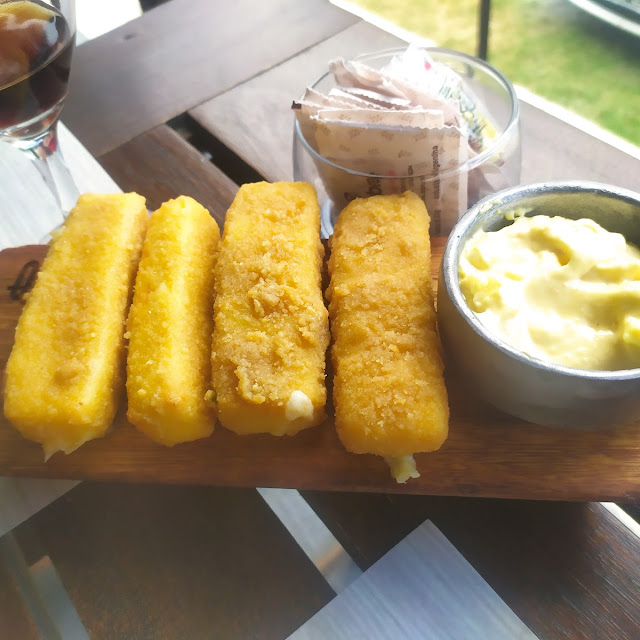 Bastones de Muzzarella