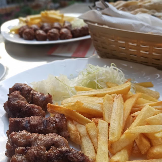 Ćevapi with French Fries