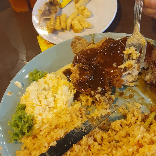 Nasi Goreng Chicken Chop